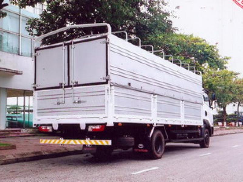 Xe thùng 7,5 tấn euro4 TMT TATA ULTRA 814-CDCS 3920